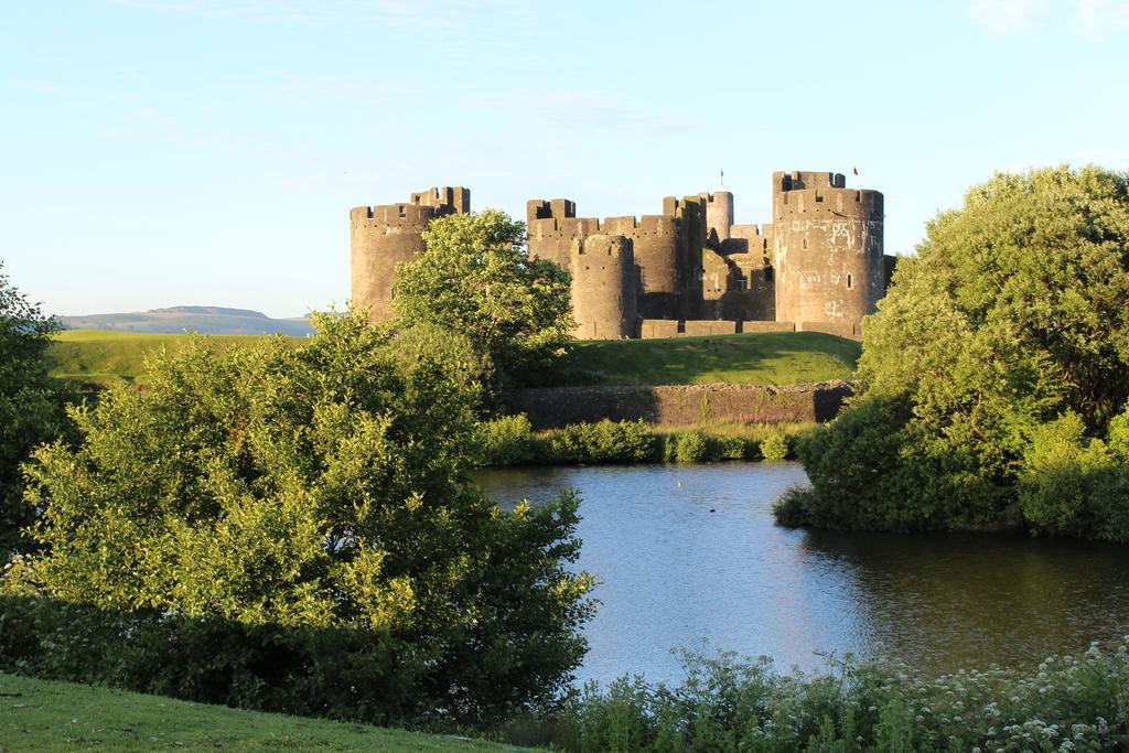 Castell Cottages Caerphilly Exteriör bild